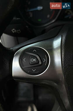 Седан Ford Focus 2013 в 