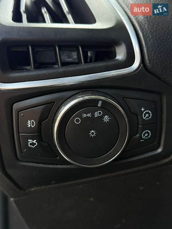Хетчбек Ford Focus 2012 в Києві