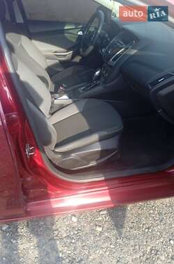 Седан Ford Focus 2013 в 