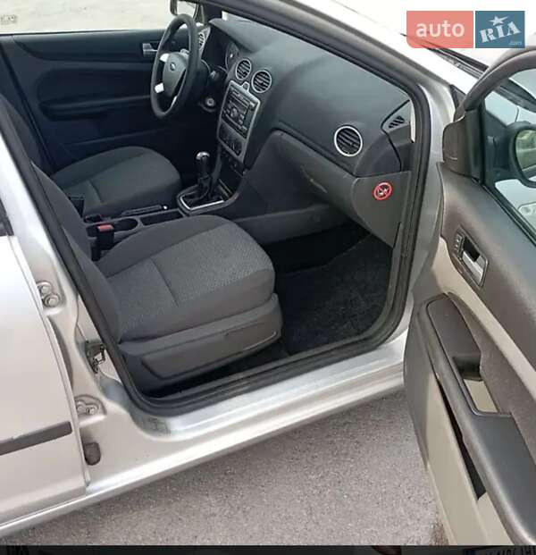 Універсал Ford Focus 2007 в Шепетівці