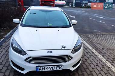 Седан Ford Focus 2016 в 