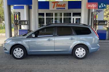 Универсал Ford Focus 2010 в 