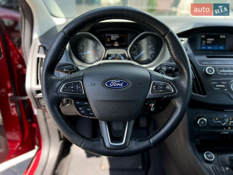 Седан Ford Focus 2015 в Одесі