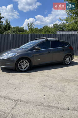 Хэтчбек Ford Focus 2018 в 