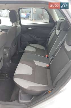 Универсал Ford Focus 2013 в 