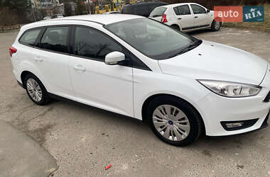 Универсал Ford Focus 2015 в 