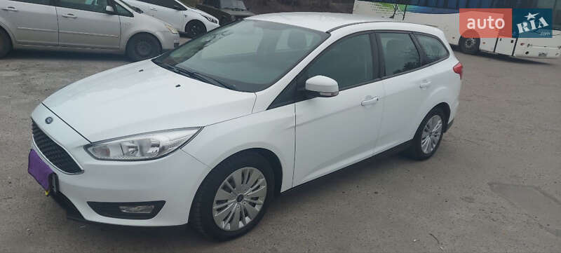 Універсал Ford Focus 2015 в Львові фото 11 Універсал Ford Focus 2015 в Львові