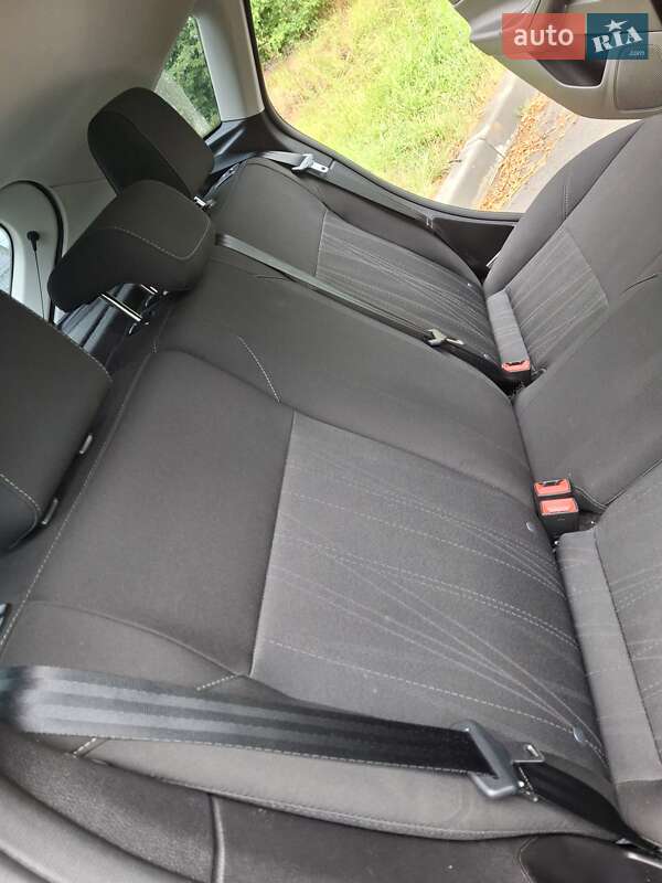 Хэтчбек Ford Focus 2015 в Виннице