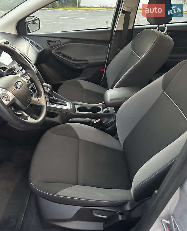 Седан Ford Focus 2011 в Ужгороді