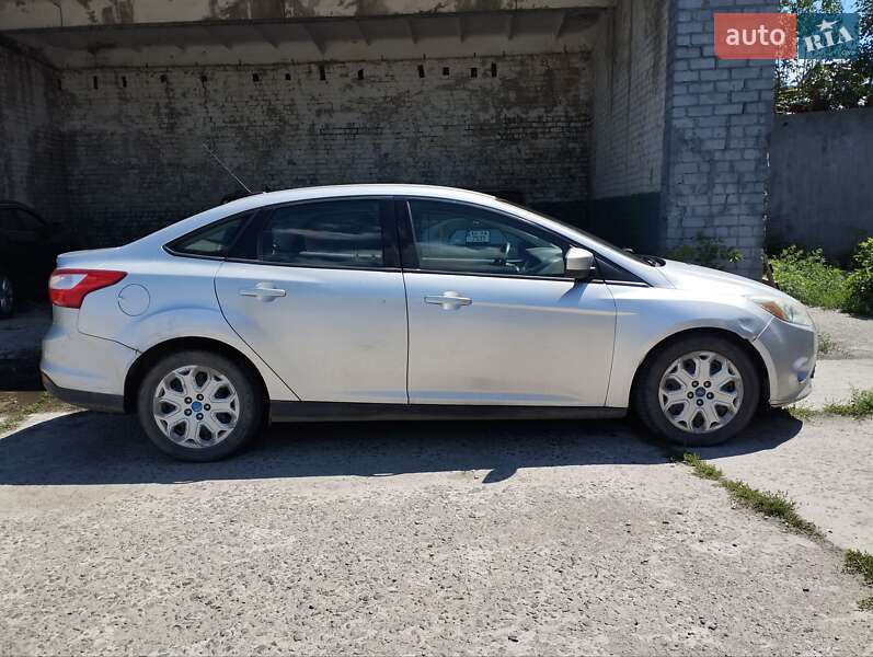 Седан Ford Focus 2011 в Дніпрі