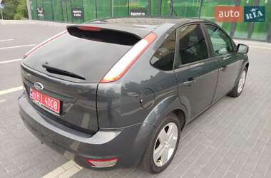 Хэтчбек Ford Focus 2008 в 