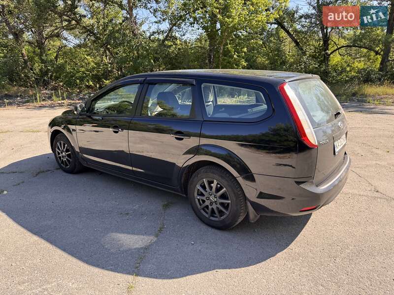 Универсал Ford Focus 2010 в Запорожье