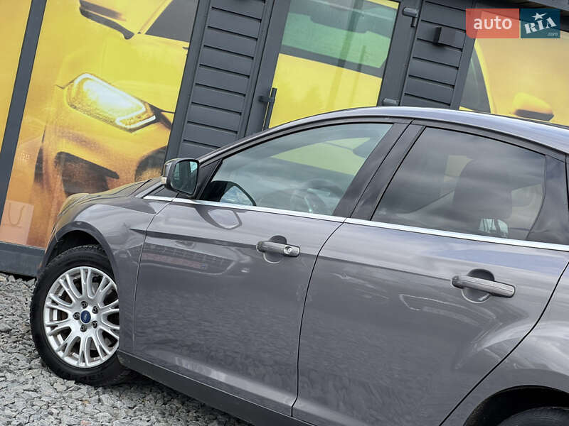 Хэтчбек Ford Focus 2011 в Стрые