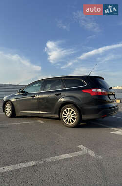 Универсал Ford Focus 2013 в 