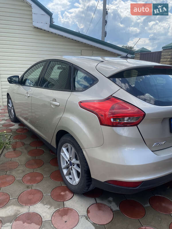 Хетчбек Ford Focus 2017 в Дніпрі