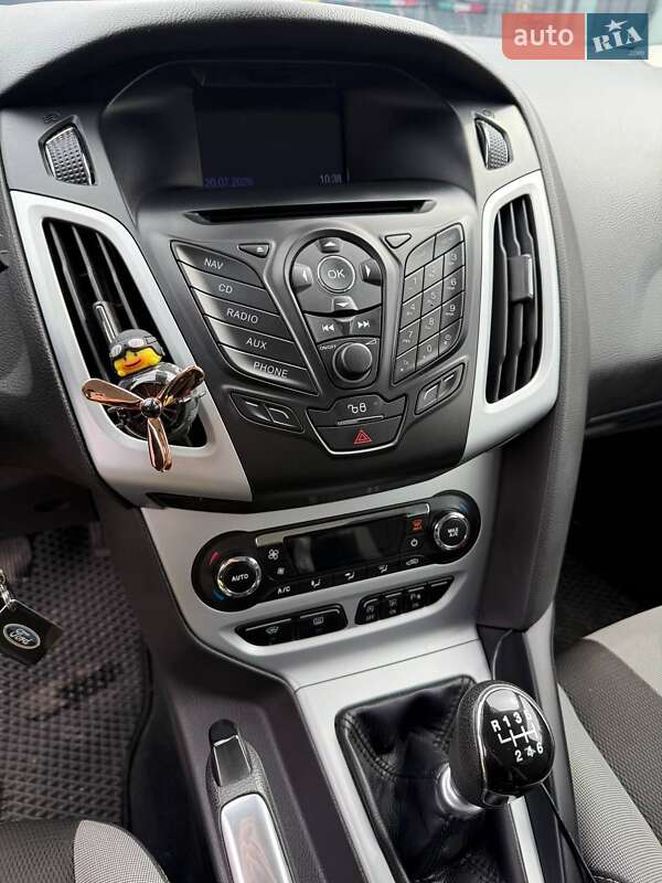 Универсал Ford Focus 2012 в Луцке