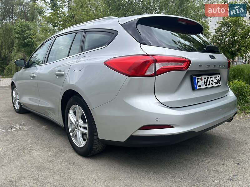 Ford Focus 2019