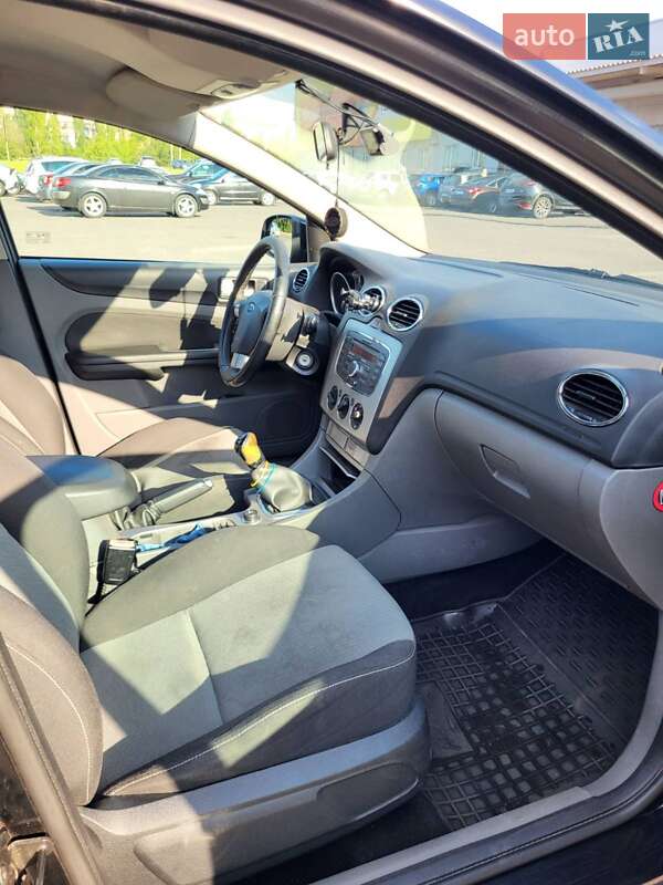 Хетчбек Ford Focus 2010 в Кривому Розі