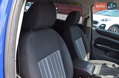 Универсал Ford Focus 2010 в 