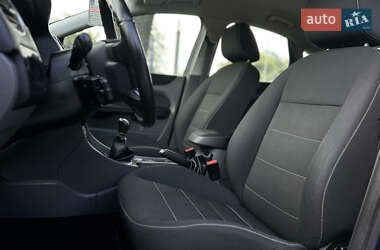 Хэтчбек Ford Focus 2009 в 