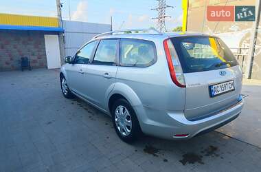 Универсал Ford Focus 2010 в 
