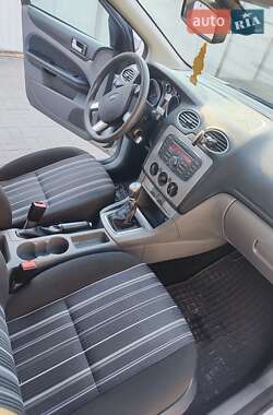Универсал Ford Focus 2010 в 
