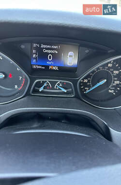 Седан Ford Focus 2015 в 
