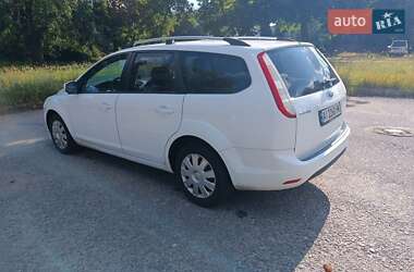 Универсал Ford Focus 2010 в 