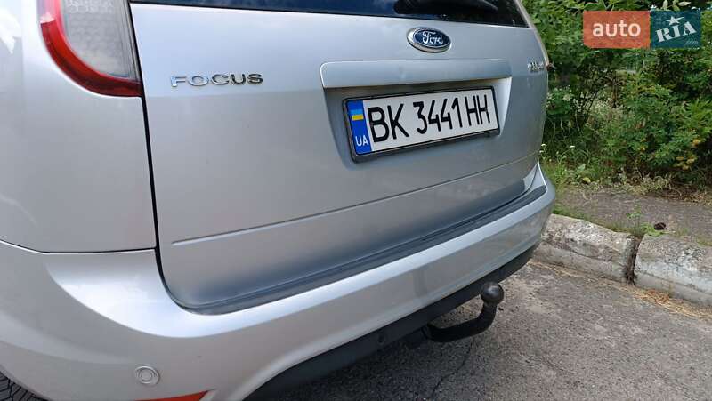 Універсал Ford Focus 2010 в Сарнах