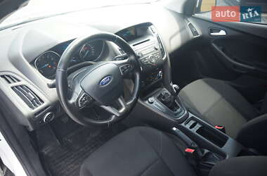 Седан Ford Focus 2018 в 