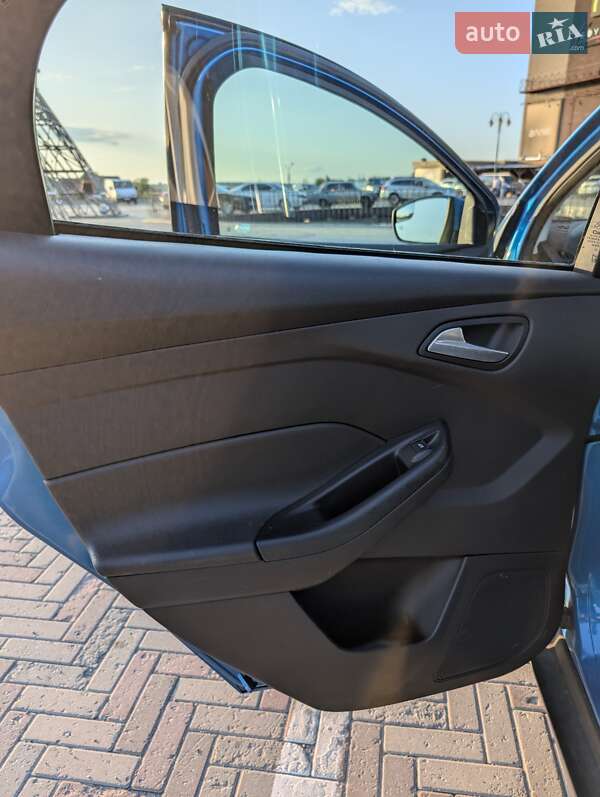 Хэтчбек Ford Focus 2016 в Харькове
