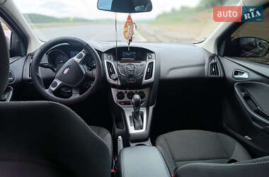 Седан Ford Focus 2013 в 