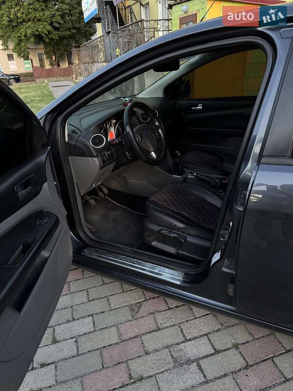 Универсал Ford Focus 2009 в Калиновке