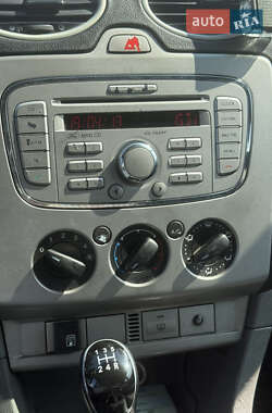 Седан Ford Focus 2008 в 