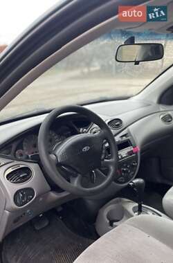 Седан Ford Focus 2000 в 