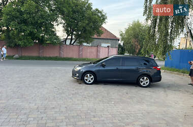 Универсал Ford Focus 2011 в 