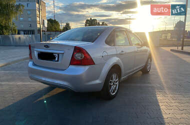 Седан Ford Focus 2008 в 