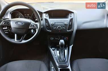 Седан Ford Focus 2017 в 