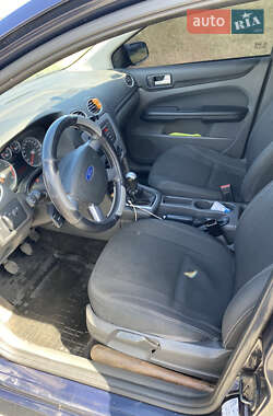 Хэтчбек Ford Focus 2007 в 