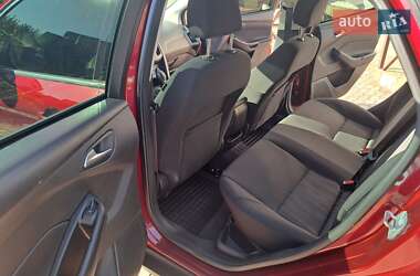 Седан Ford Focus 2017 в 