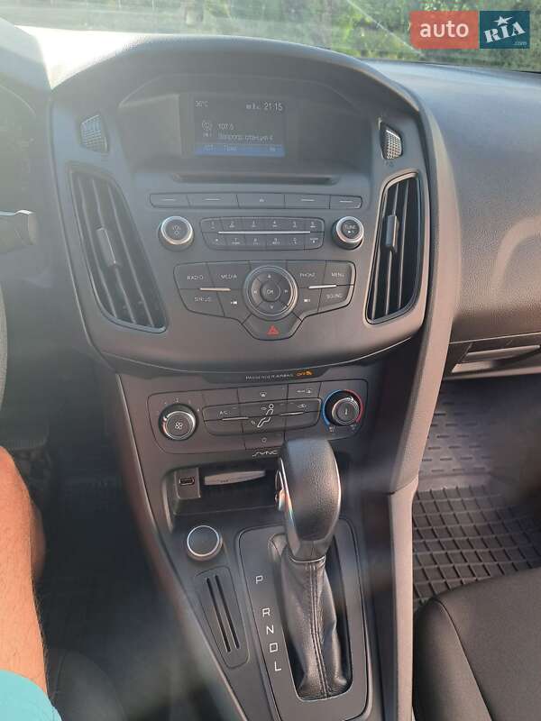 Седан Ford Focus 2017 в Запорожье