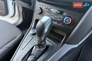 Хэтчбек Ford Focus 2017 в 