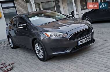 Седан Ford Focus 2015 в 