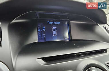 Универсал Ford Focus 2012 в 