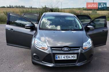 Седан Ford Focus 2014 в Березане