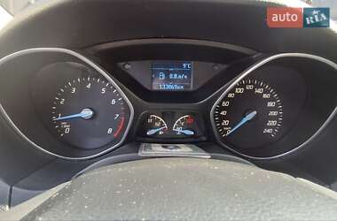 Седан Ford Focus 2014 в 