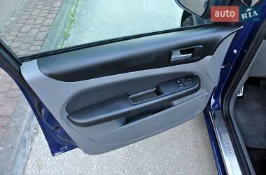 Универсал Ford Focus 2011 в 