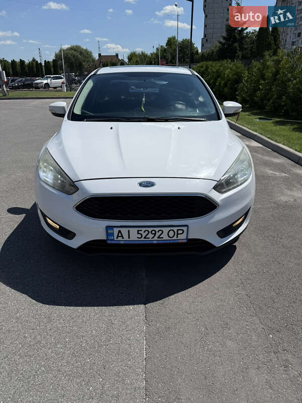 Седан Ford Focus 2015 в Броварах