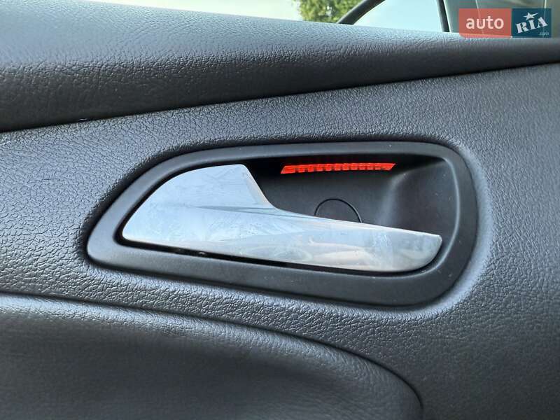 Універсал Ford Focus 2012 в Стрию