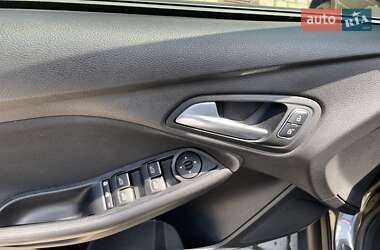 Хэтчбек Ford Focus 2017 в 